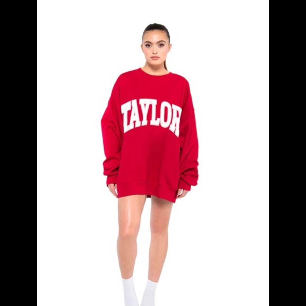 The Bar TAYLOR Varsity crewneck